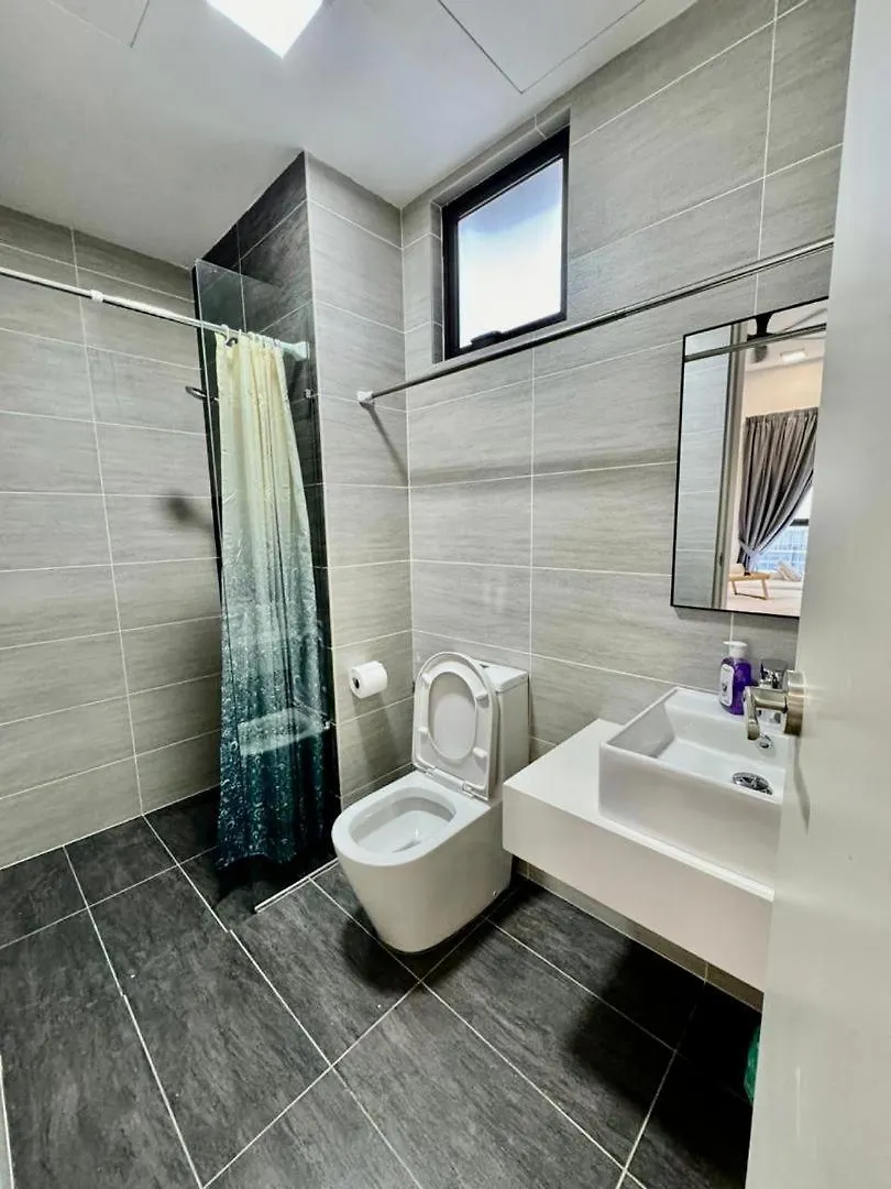3R3B Klcity Centreview Kuala Lumpur