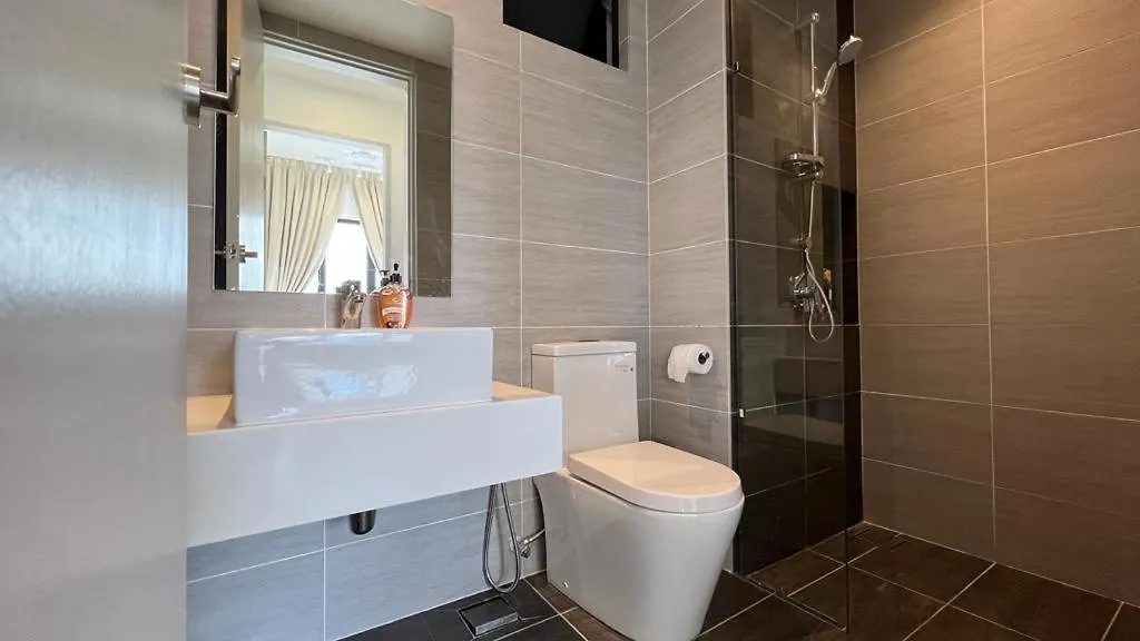 3R3B Klcity Centreview Kuala Lumpur Malesia